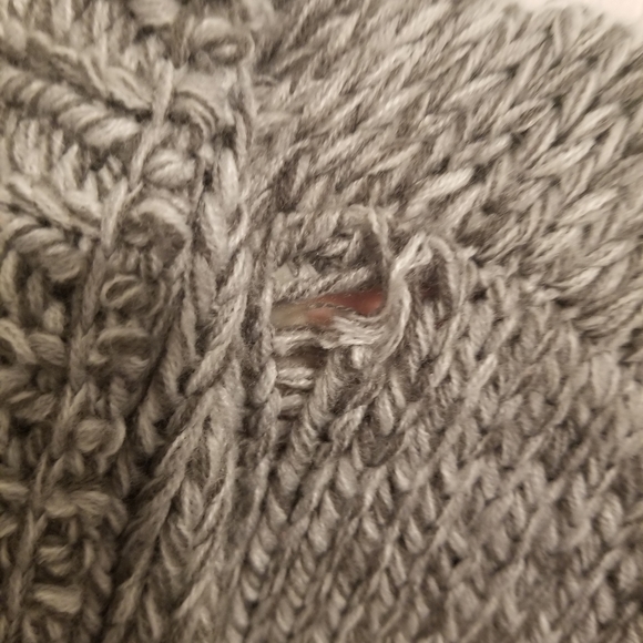 Hooded Sweater Vest - Picture 3 of 4